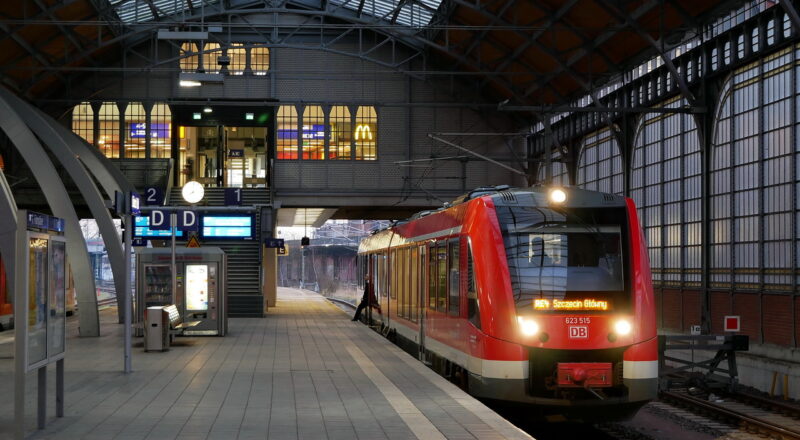 Einführung einer Regio-S-Bahn Lübeck: Aktualisiertes Konzept des Fahrgastverbands PRO BAHN